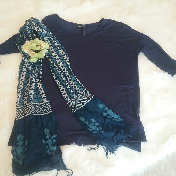 Caralase Tunic NWT - Picture 4 of 6